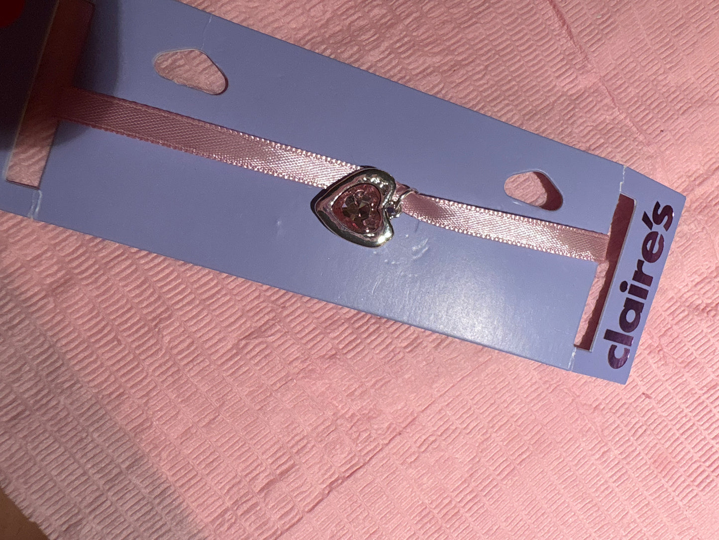 Pinces cheveux et bijoux divers